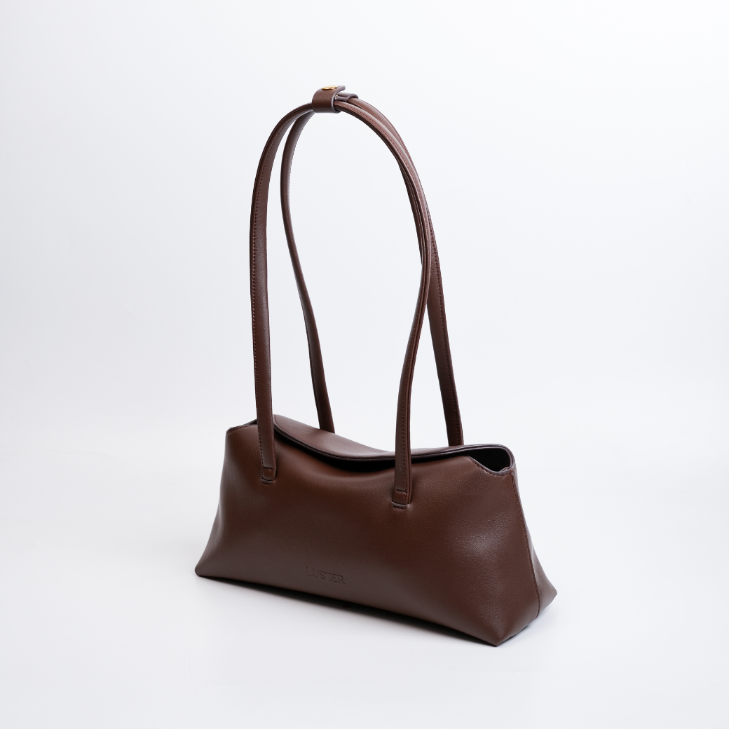 Lena in Mocha